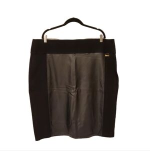 Calvin Klein Gorgeous Plus Size Faux Leather Skirt Size 2X
